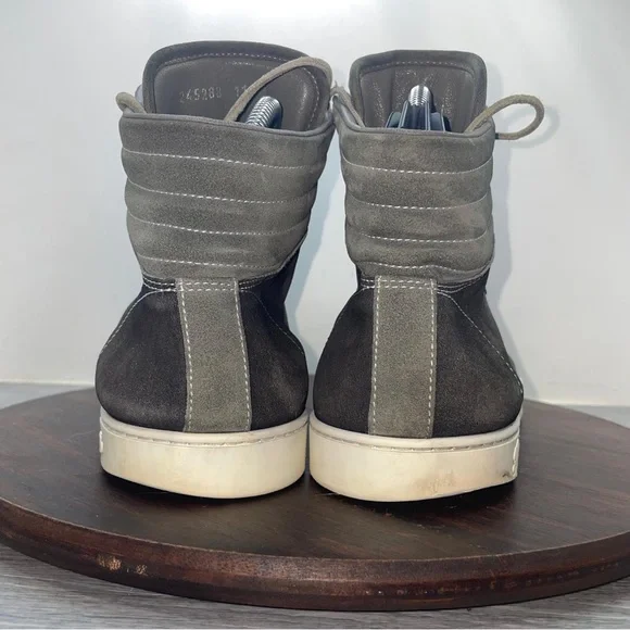 Gucci High Top Shoes Mens Size 11 Gray White Suede Leather Made In Italy Luxury - Picture 7 of 15